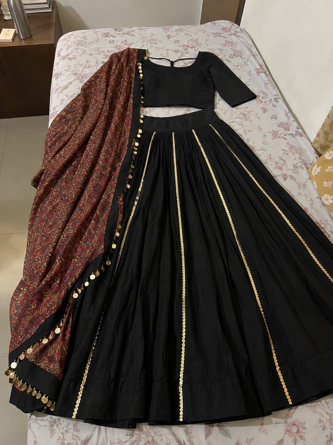 Saloni's product photo